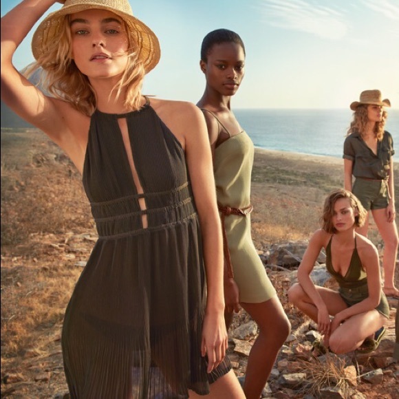 H&M Dresses & Skirts - 🆕 H&M Pleated Dress. NWOT